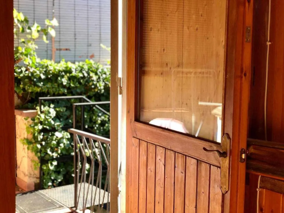 Holiday home Can Camps Besalu Casa Planta Baja Con Jardin Spain