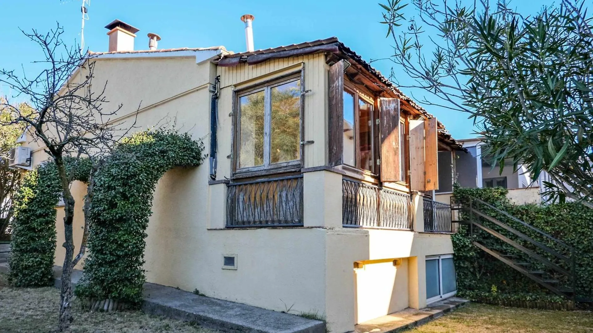 Can Camps Besalu Casa Planta Baja Con Jardin location