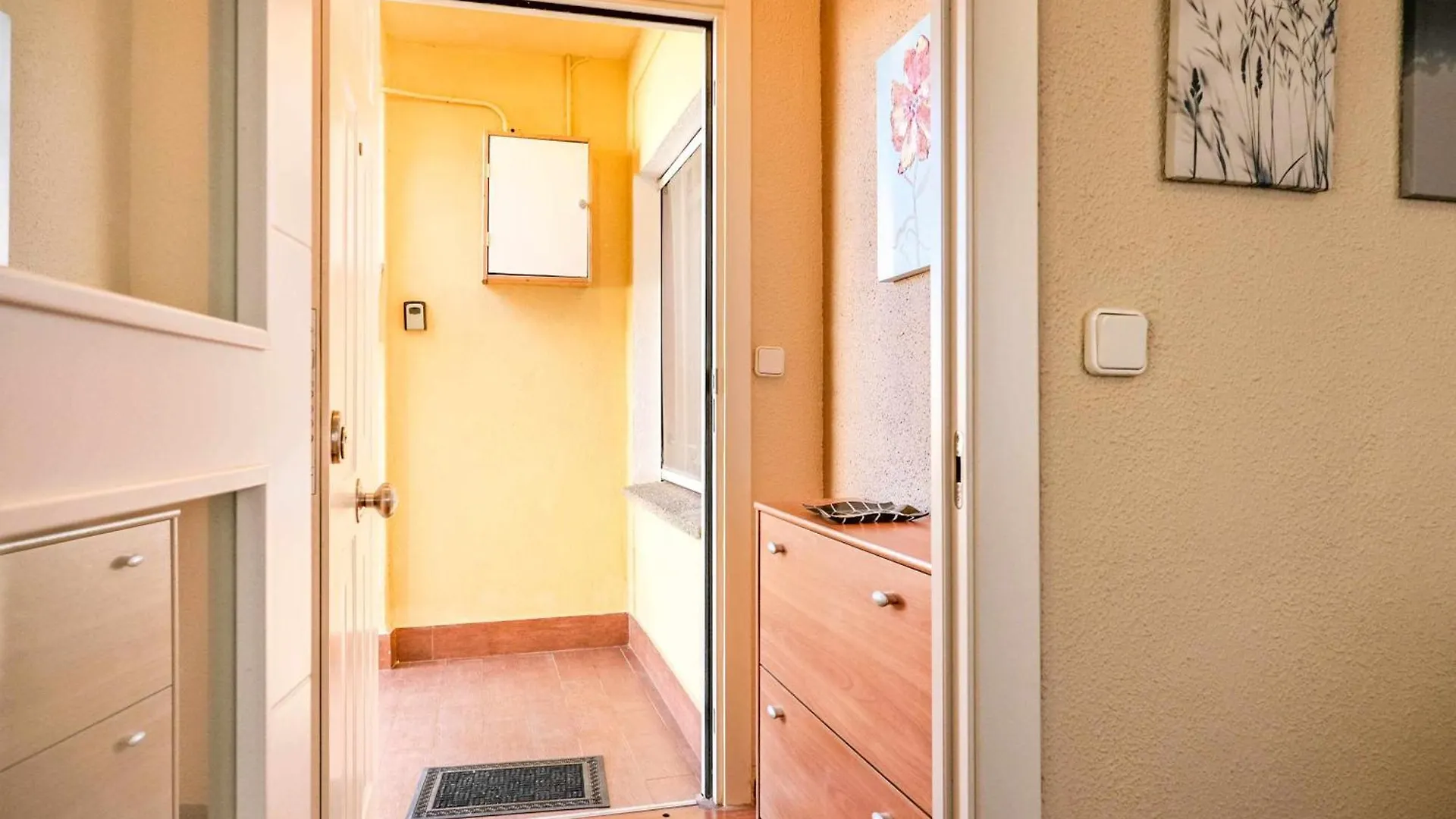 Holiday home Can Camps Besalu Casa Planta Baja Con Jardin
