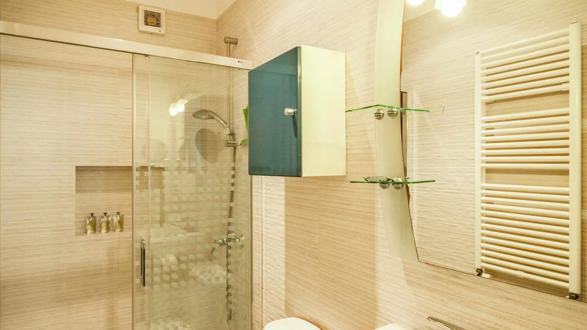 Holiday home Can Camps Besalu Casa Planta Baja Con Jardin Spain